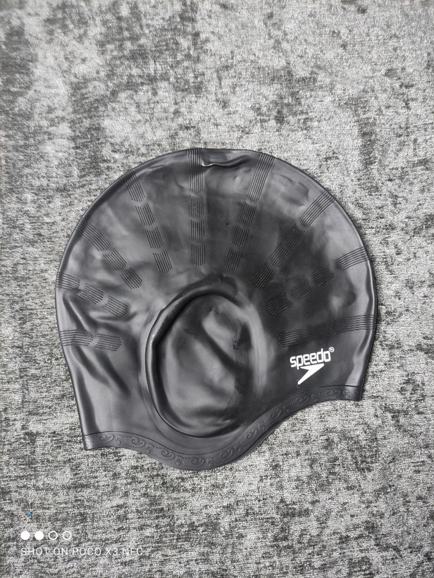 کلاه شنای سیلیکونی(speedo) ضد اب و مقاوم